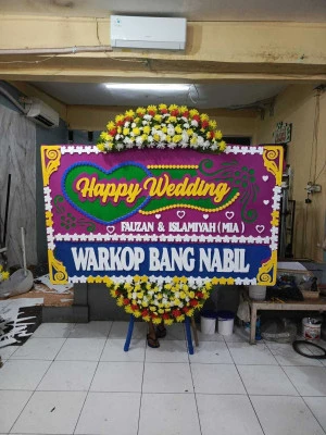 Papan Bunga di Masjid Agung Pontianak